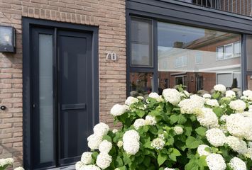 van Baerlehof 70, HENDRIK-IDO-AMBACHT