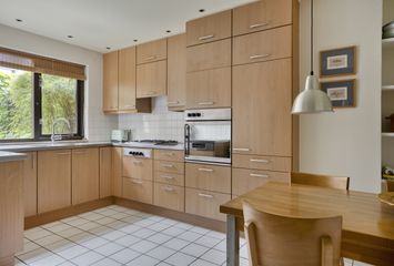 Monnen-bogerd 7, HENDRIK-IDO-AMBACHT