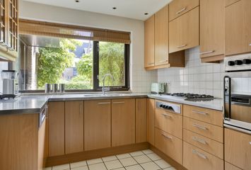 Monnen-bogerd 7, HENDRIK-IDO-AMBACHT