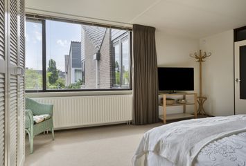 Monnen-bogerd 7, HENDRIK-IDO-AMBACHT