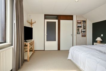 Monnen-bogerd 7, HENDRIK-IDO-AMBACHT