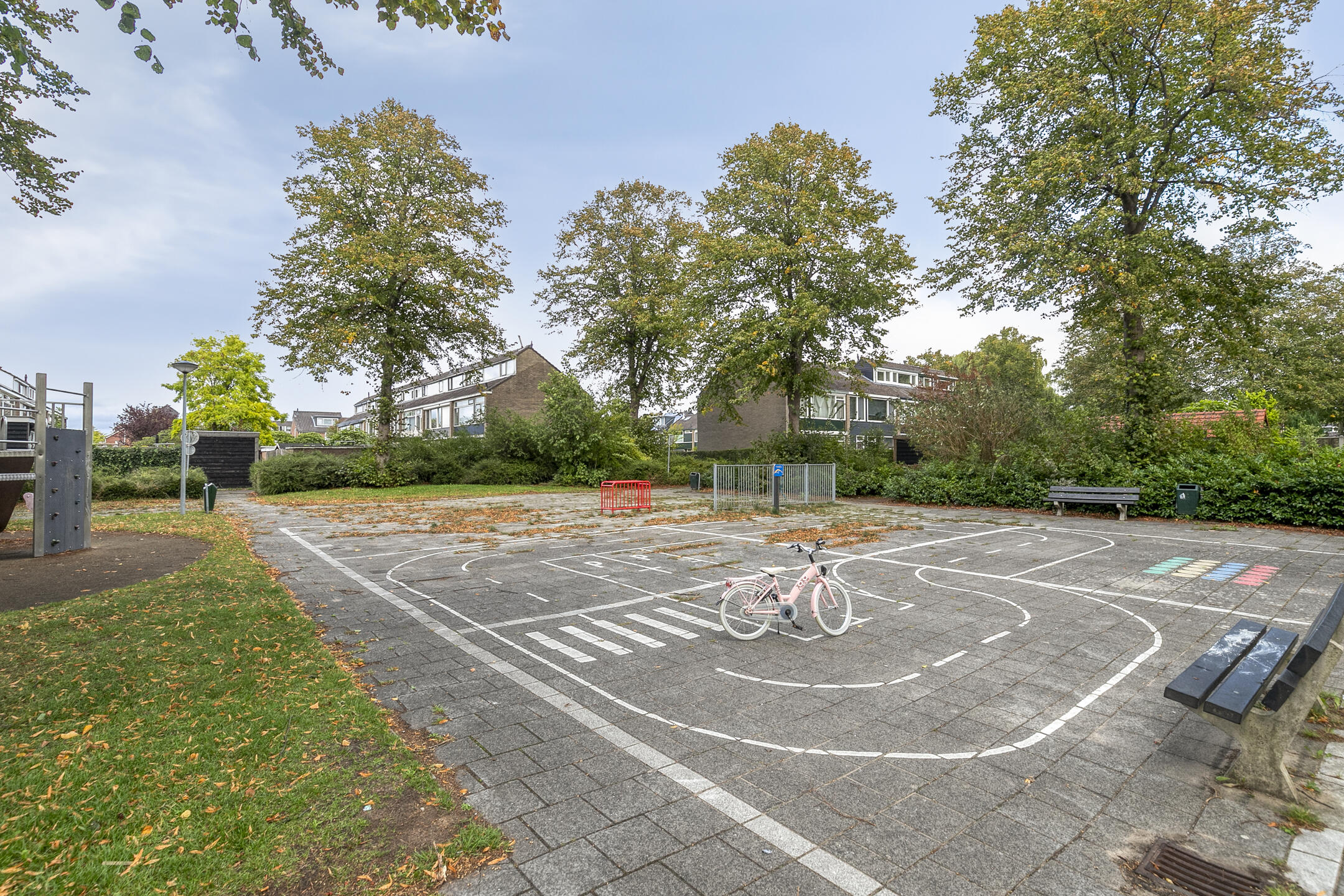 Warmoeziershof 65