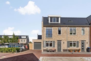 Stoelenmatter 9, HENDRIK-IDO-AMBACHT