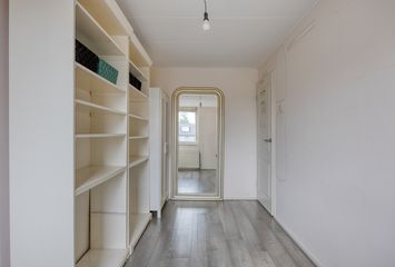 Van der Burghstraat 10, HENDRIK-IDO-AMBACHT