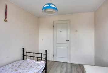 Van der Burghstraat 10, HENDRIK-IDO-AMBACHT
