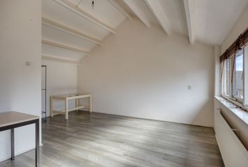 Van der Burghstraat 10, HENDRIK-IDO-AMBACHT