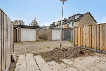 Van der Burghstraat 10, HENDRIK-IDO-AMBACHT
