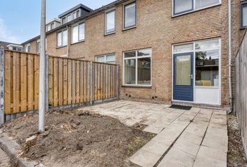Van der Burghstraat 10, HENDRIK-IDO-AMBACHT