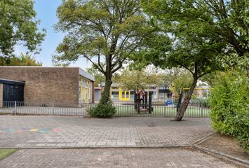 Van der Burghstraat 10, HENDRIK-IDO-AMBACHT