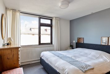 Van Renesseborch 31, HENDRIK-IDO-AMBACHT