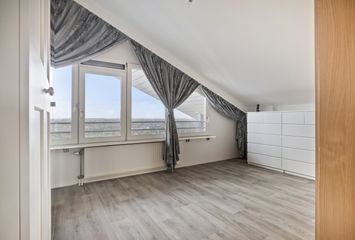 Eemstein 331, ZWIJNDRECHT