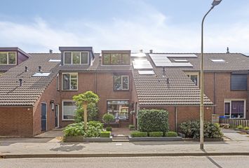 De Hil 18, HENDRIK-IDO-AMBACHT