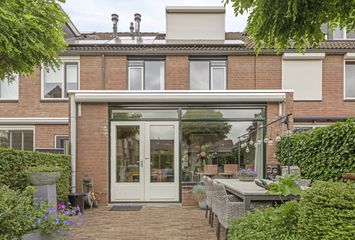 De Hil 18, HENDRIK-IDO-AMBACHT
