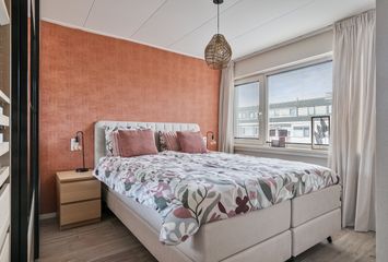 Huygensstraat 4, HENDRIK-IDO-AMBACHT