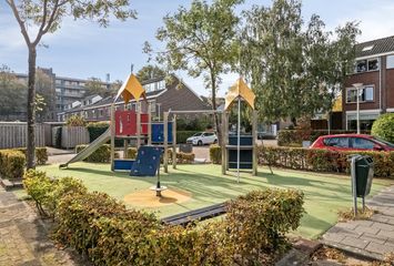 Huygensstraat 4, HENDRIK-IDO-AMBACHT
