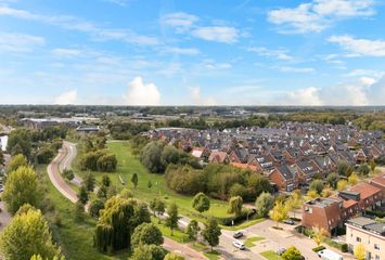 Hoogveen 86, HENDRIK-IDO-AMBACHT