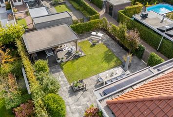 Hoogveen 86, HENDRIK-IDO-AMBACHT