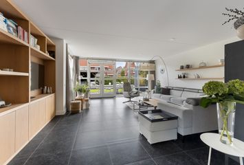 Hoogveen 86, HENDRIK-IDO-AMBACHT