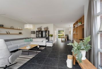 Hoogveen 86, HENDRIK-IDO-AMBACHT