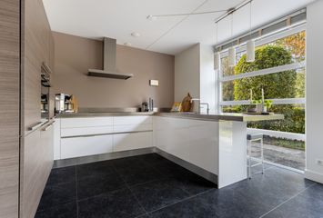 Hoogveen 86, HENDRIK-IDO-AMBACHT
