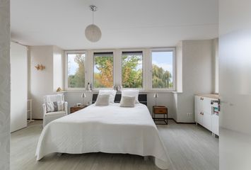 Hoogveen 86, HENDRIK-IDO-AMBACHT