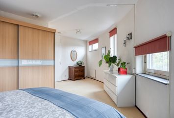 Hopklaver 40, HENDRIK-IDO-AMBACHT