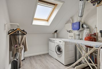 Snoek 24, HENDRIK-IDO-AMBACHT
