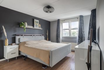 Horst 9, HENDRIK-IDO-AMBACHT