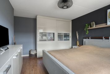 Horst 9, HENDRIK-IDO-AMBACHT