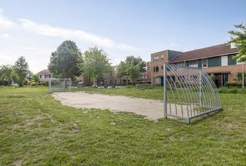 Horst 9, HENDRIK-IDO-AMBACHT