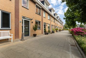 Agnes Bartoutslaan 66, HENDRIK-IDO-AMBACHT