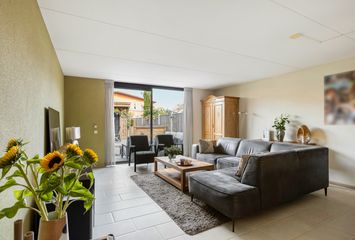 Agnes Bartoutslaan 66, HENDRIK-IDO-AMBACHT