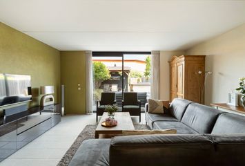 Agnes Bartoutslaan 66, HENDRIK-IDO-AMBACHT