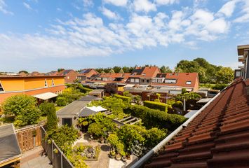 Agnes Bartoutslaan 66, HENDRIK-IDO-AMBACHT