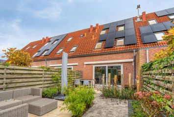 Wierde 13, HENDRIK-IDO-AMBACHT