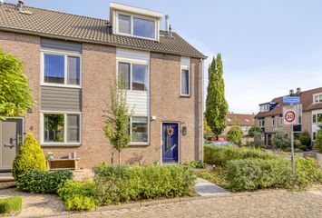 Pruylenborg 2, HENDRIK-IDO-AMBACHT