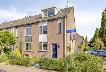 Pruylenborg 2, HENDRIK-IDO-AMBACHT