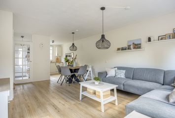 Pruylenborg 2, HENDRIK-IDO-AMBACHT