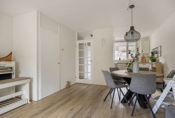 Pruylenborg 2, HENDRIK-IDO-AMBACHT