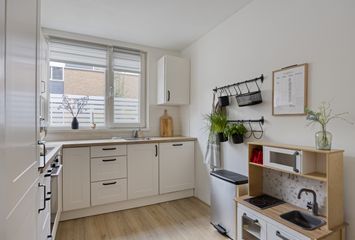 Pruylenborg 2, HENDRIK-IDO-AMBACHT