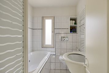 Pruylenborg 2, HENDRIK-IDO-AMBACHT