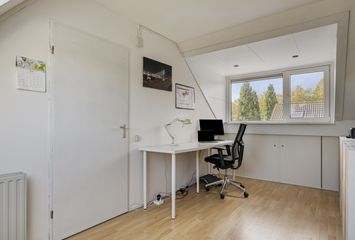 Pruylenborg 2, HENDRIK-IDO-AMBACHT