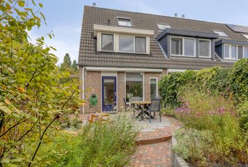 Pruylenborg 2, HENDRIK-IDO-AMBACHT