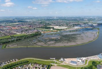 Kraanspoor 32, HENDRIK-IDO-AMBACHT