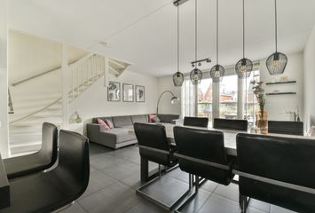 De Heerenhof 8, HENDRIK-IDO-AMBACHT