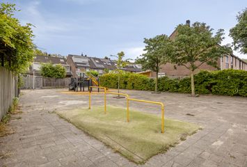 Vredenborg 11, HENDRIK-IDO-AMBACHT