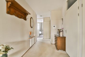 Oude Raadhuisplein 18, HENDRIK-IDO-AMBACHT