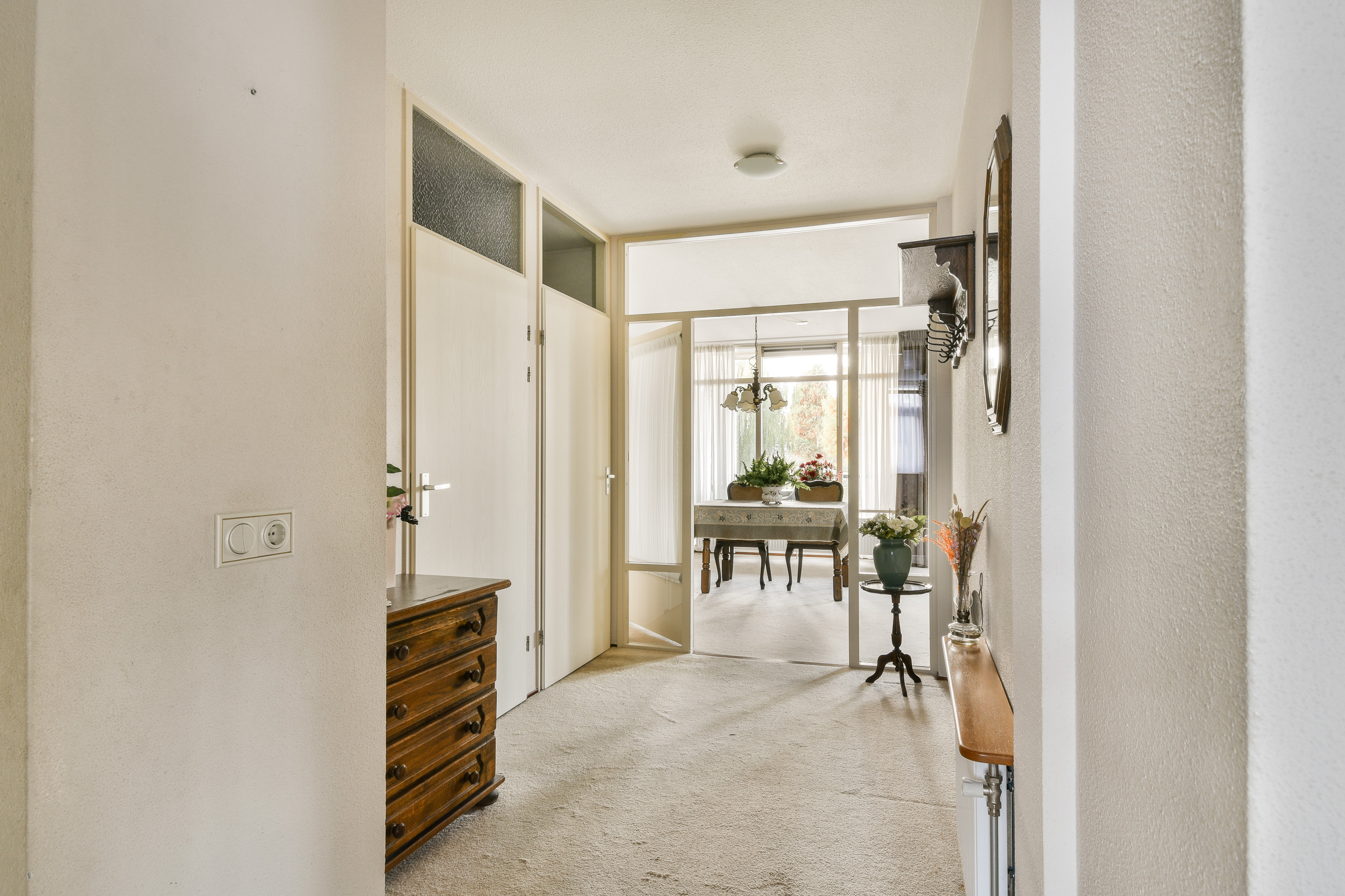 Oude Raadhuisplein 18