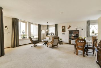 Oude Raadhuisplein 18, HENDRIK-IDO-AMBACHT