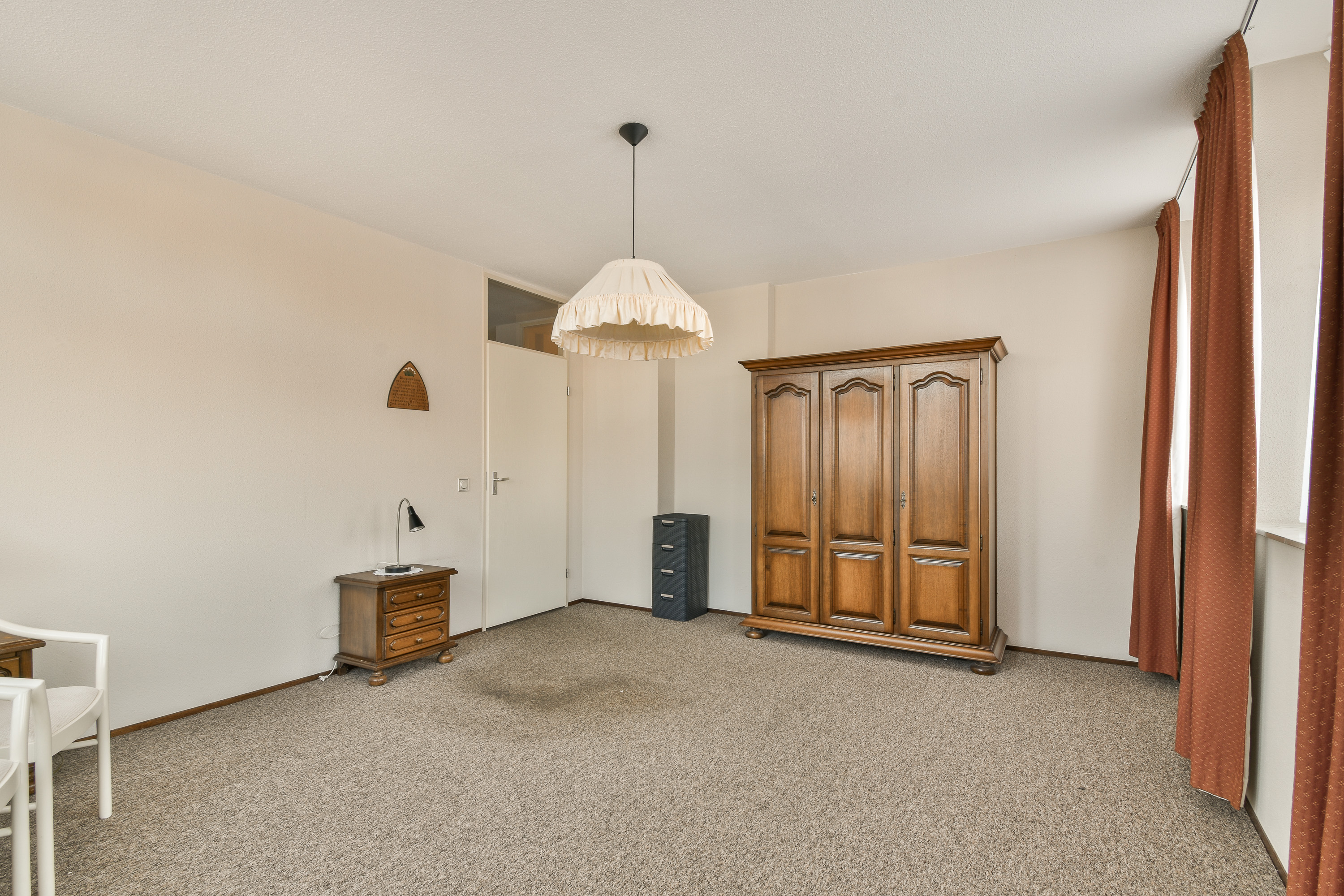 Oude Raadhuisplein 18